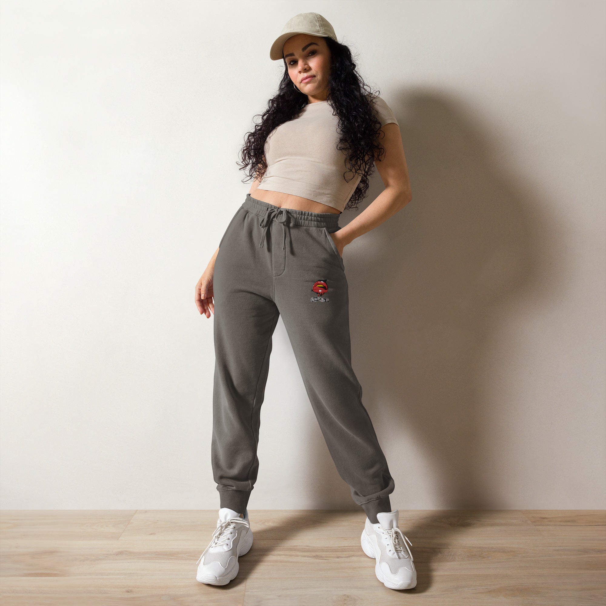 Full Logo Unisex pigment-dyed sweatpants